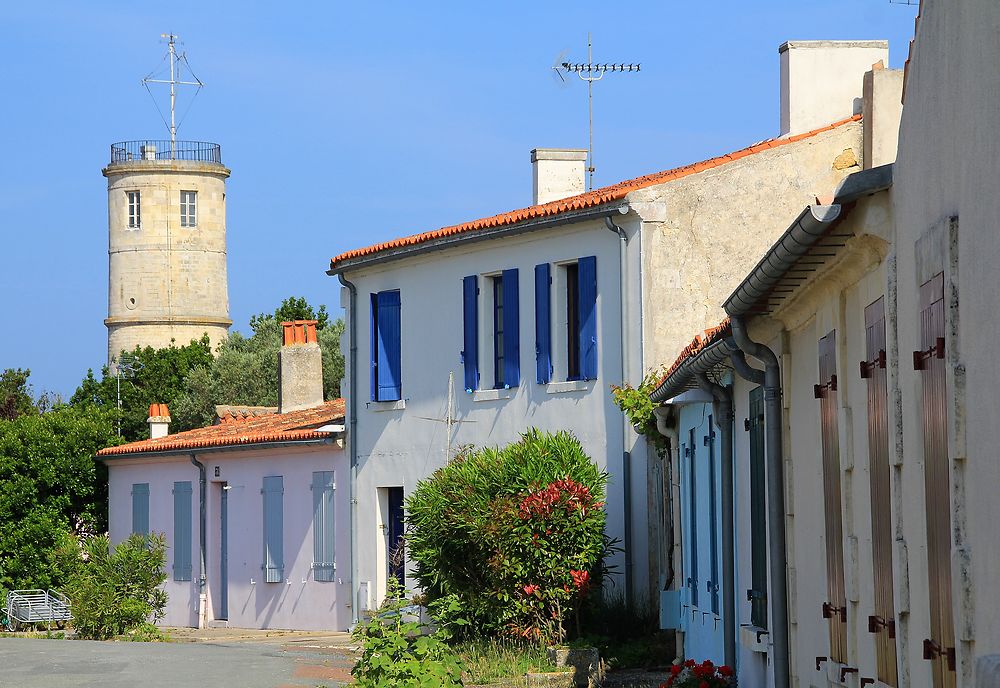 Re: Le long de la côte de Charente-Maritime, de phares en phares … de La Rochelle à l'île de Ré jusqu'à l'île d'Aix (1ère partie) - jem