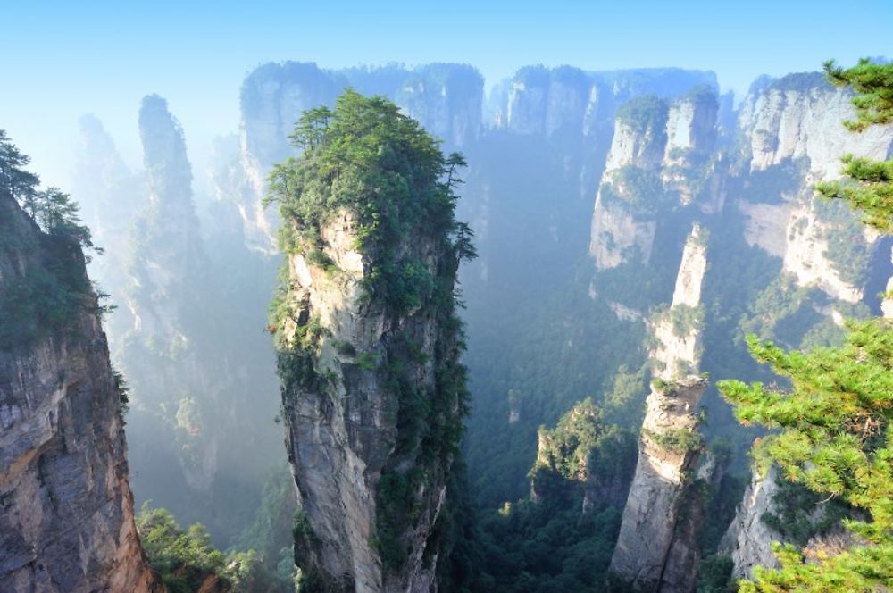La région des Tianzi mountains (film Avatar) depuis Guilin - Mrjo