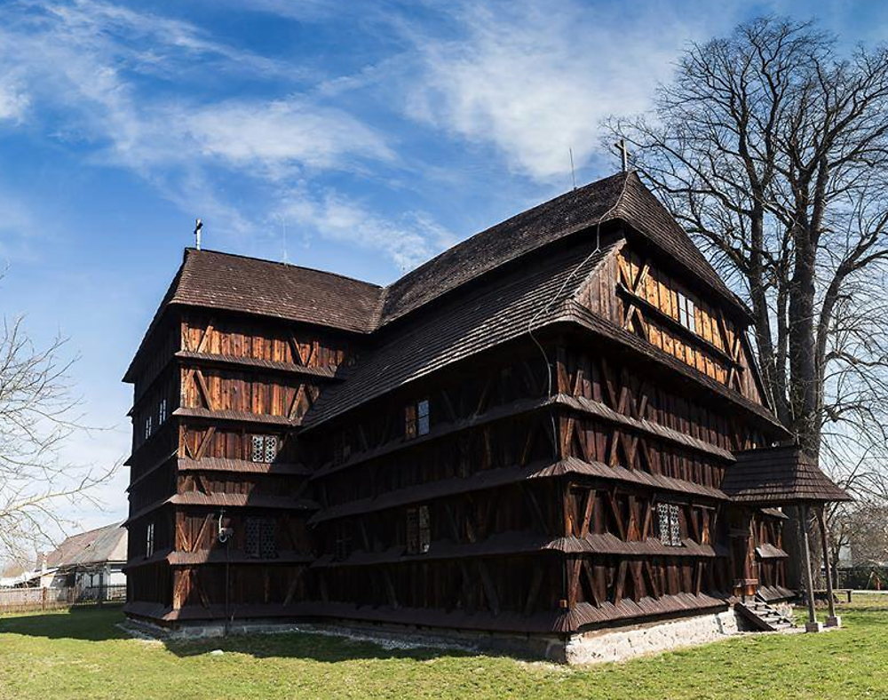 Re: Les églises en bois de Slovaquie - marylabo