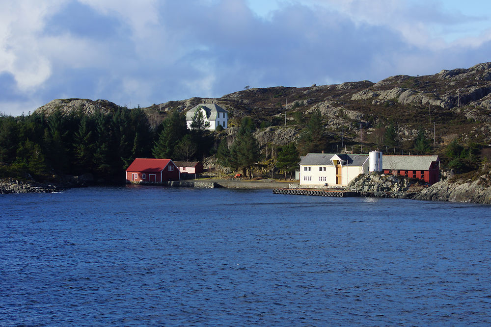 Express Côtier BERGEN / KIRKENES / BERGEN - cartesien