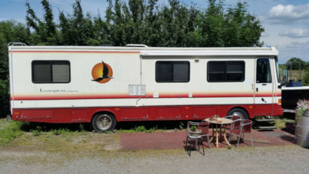 Re: Camping Car Américain Intégral (Poids lourd) - winnebago1