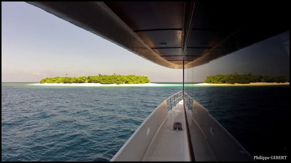 Effet Miroir  :-) in board  !! - Philomaldives  Guide  Maldives